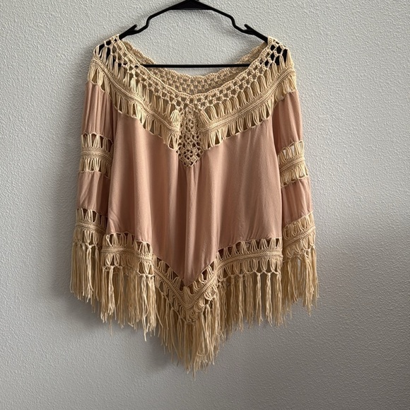 Umgee Tops - Umgee Tan Crochet Fringe Boho Top Size Medium